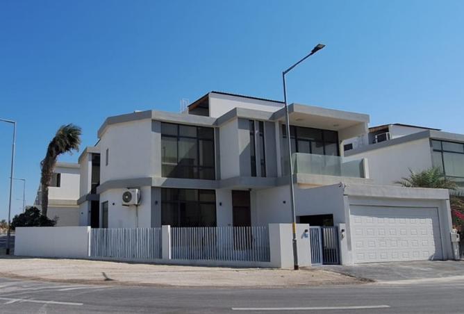 971084 - Property Main Image