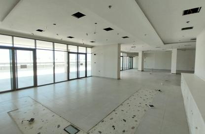 Shop - Studio for rent in Busaiteen - Muharraq Governorate