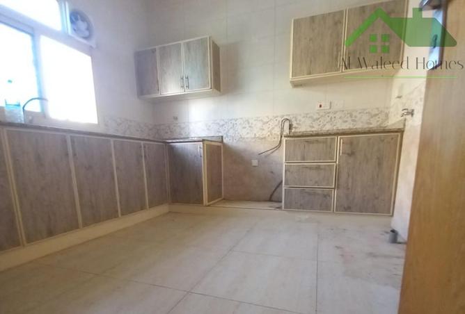 975033 - Property Image 2