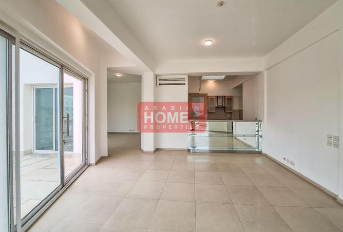 952362 - Property Image 3