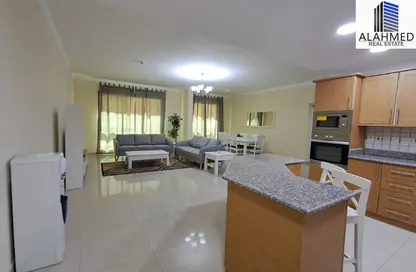 Apartment - 2 Bedrooms - 2 Bathrooms for rent in Al Burhama - Manama - Capital Governorate