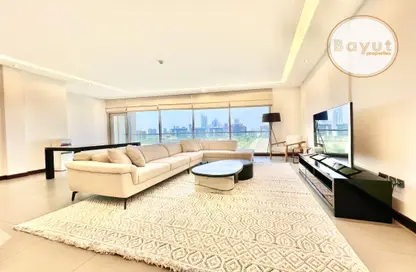Apartment - 2 Bedrooms - 3 Bathrooms for rent in Reef Island - Capital Governorate
