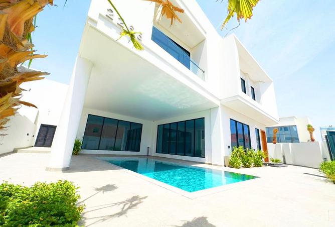 979708 - Property Image 2