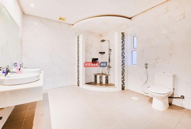 962210 - Property Image 3