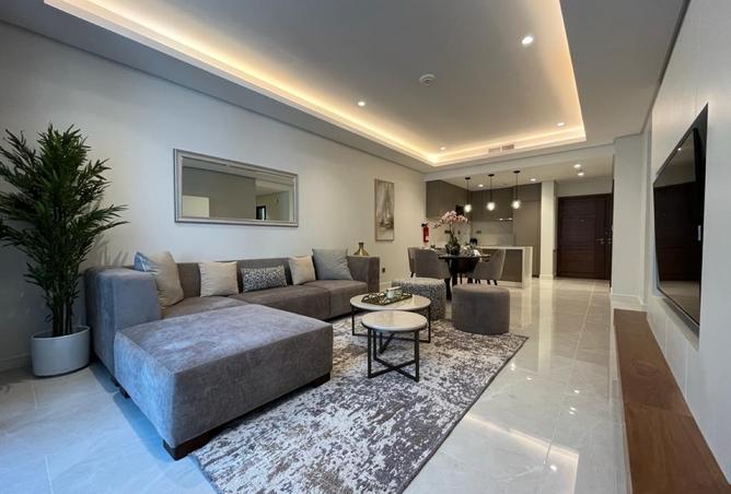 957825 - Property Image 2