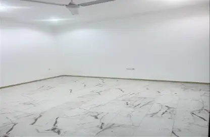 Apartment - 1 Bedroom - 1 Bathroom for rent in Galali - Muharraq Governorate