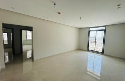 Apartment - 3 Bedrooms - 3 Bathrooms for sale in Hidd - Muharraq Governorate