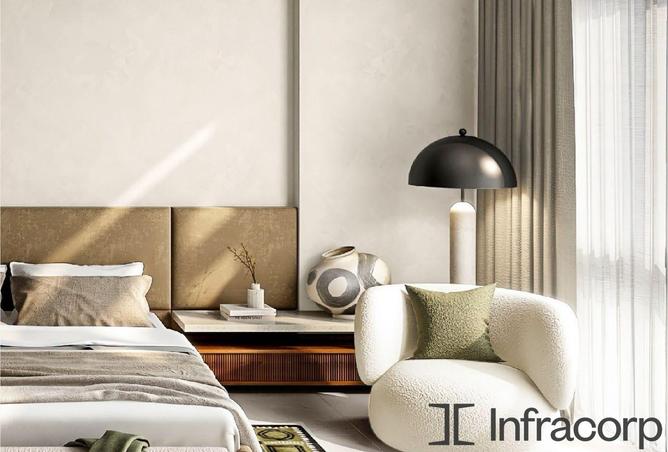 992433 - Property Image 2