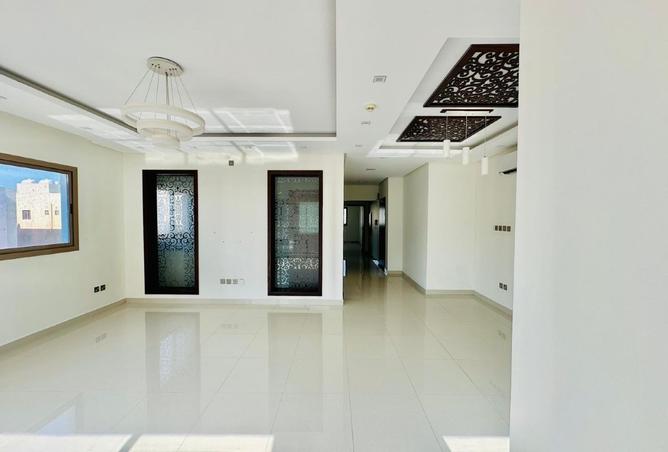 958139 - Property Image 3