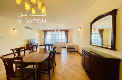 Apartment - 3 Bedrooms - 3 Bathrooms for rent in Sanabis - Manama - Capital Governorate