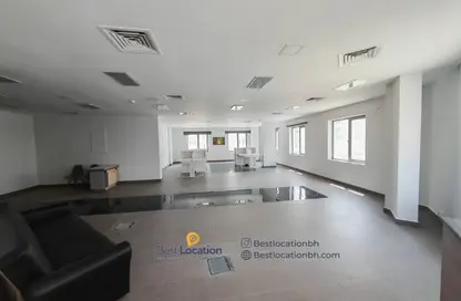 Office Space - Studio - 2 Bathrooms for rent in Seef - Capital Governorate