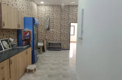 Apartment - 3 Bedrooms - 2 Bathrooms for rent in Tubli - Central Governorate