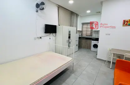 Apartment - Studio - 1 Bathroom for rent in Saar - Northern Governorate