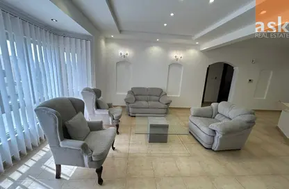 Apartment - 3 Bedrooms - 3 Bathrooms for rent in Saar - Northern Governorate