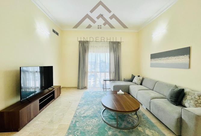 986586 - Property Image 2