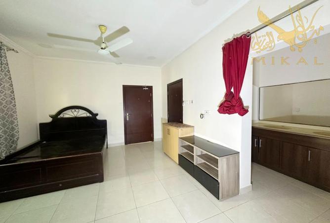 982086 - Property Image 3