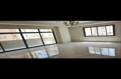 Apartment - 2 Bedrooms - 3 Bathrooms for rent in Hidd - Muharraq Governorate