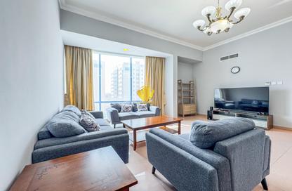 Apartment - 3 Bedrooms - 3 Bathrooms for rent in Al Juffair - Capital Governorate