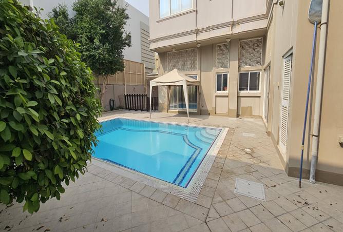 976104 - Property Main Image