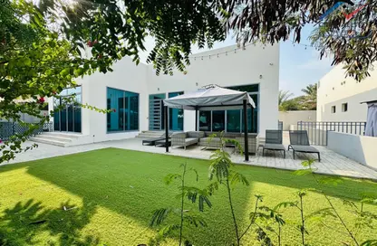 Villa - 4 Bedrooms - 4 Bathrooms for rent in Saar - Northern Governorate