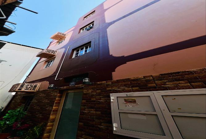 956475 - Property Image 2