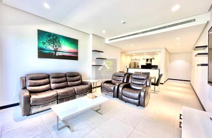 Apartment - 3 Bedrooms - 5 Bathrooms for rent in Seef - Capital Governorate