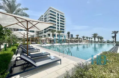 Apartment - 2 Bedrooms - 3 Bathrooms for rent in The Address Residences - Diyar Al Muharraq - Muharraq Governorate