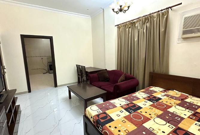 970642 - Property Image 2