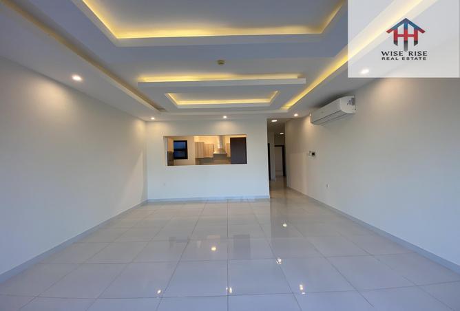 956661 - Property Image 3