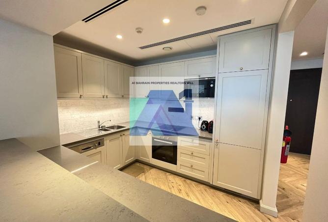 975743 - Property Image 2