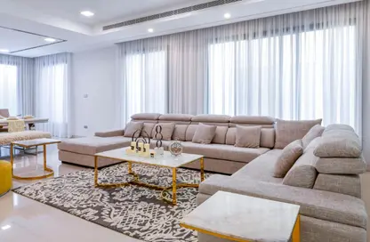 شقة - 4 غرف نوم - 5 حمامات للايجار في توبلي - المحافظة الوسطى