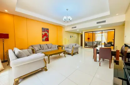 Apartment - 2 Bedrooms - 3 Bathrooms for rent in Zinj - Manama - Capital Governorate
