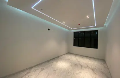 Apartment - 3 Bedrooms - 2 Bathrooms for sale in Hidd - Muharraq Governorate