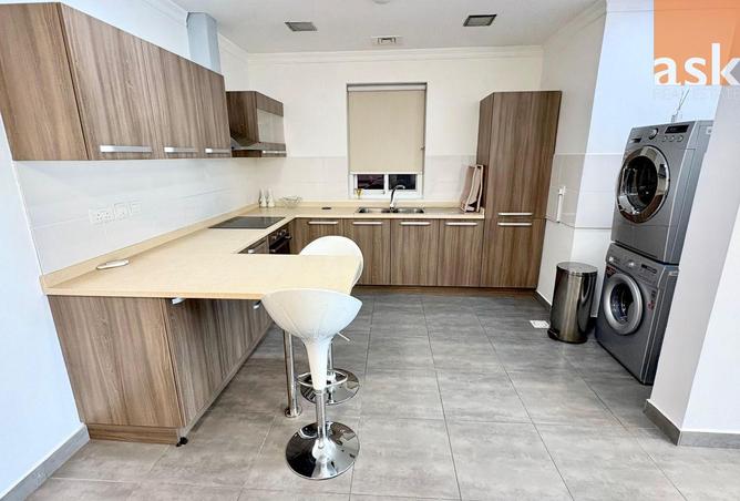 977917 - Property Image 2