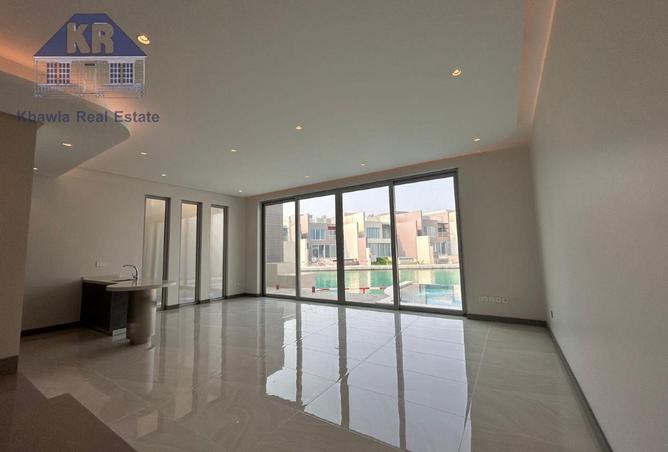 975581 - Property Main Image