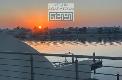 فيلا - 4 غرف نوم - 5 حمامات للبيع في درة البحرين - المحافظة الجنوبية