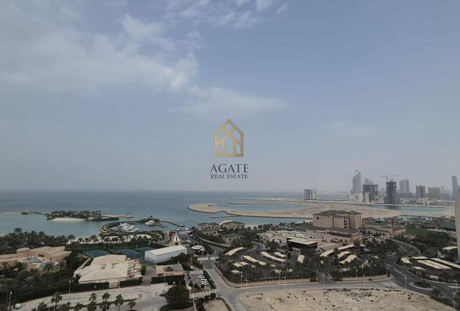 985782 - Property Image 3