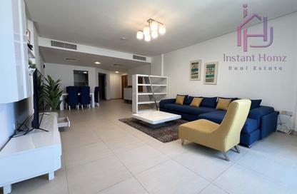 Apartment - 2 Bedrooms - 3 Bathrooms for rent in Al Juffair - Capital Governorate