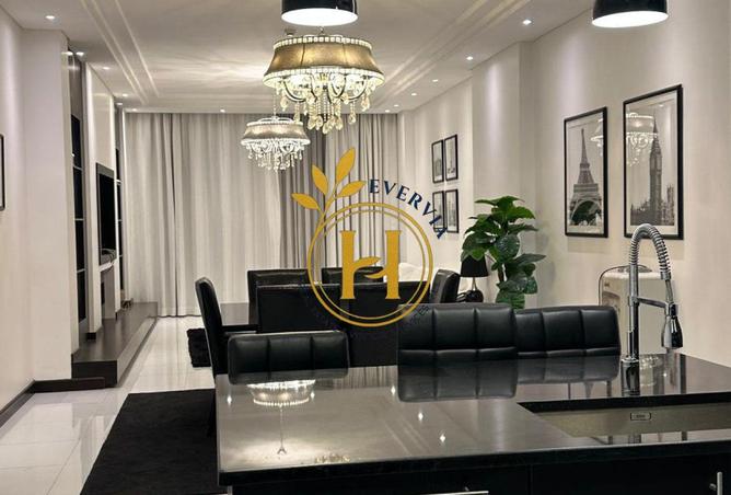 985281 - Property Image 2