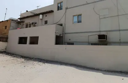 Whole Building - 2 Bedrooms - 2 Bathrooms for sale in Segaya - Manama - Capital Governorate