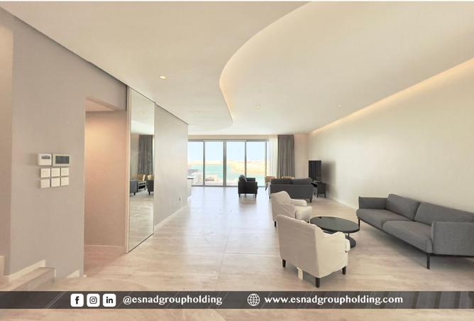 971848 - Property Image 2