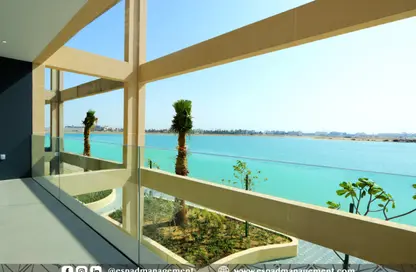Villa - 4 Bedrooms - 5 Bathrooms for sale in Amwaj Beachfront - Amwaj Islands - Muharraq Governorate