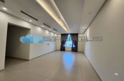 Apartment - 2 Bedrooms - 2 Bathrooms for rent in Al Burhama - Manama - Capital Governorate