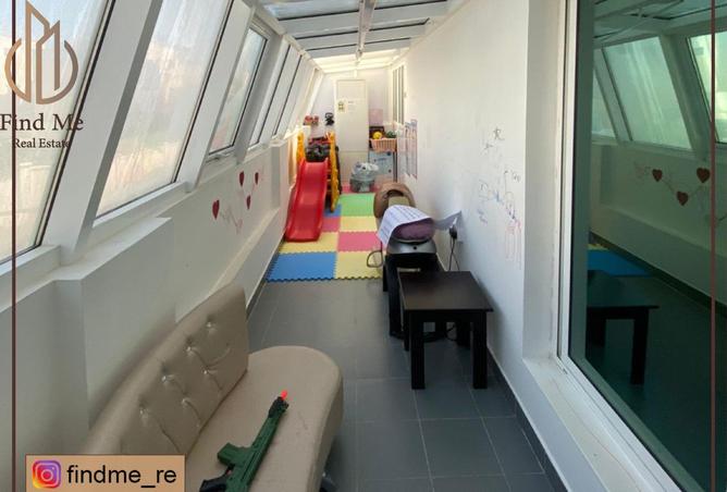 988346 - Property Image 2