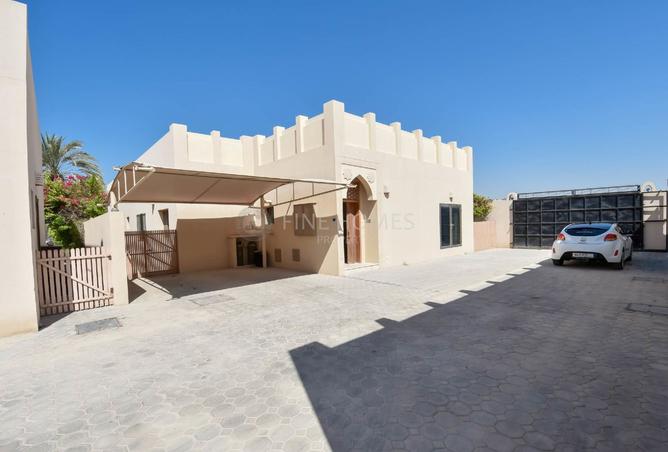 978251 - Property Image 2