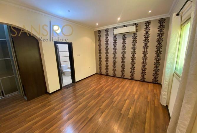 982452 - Property Main Image