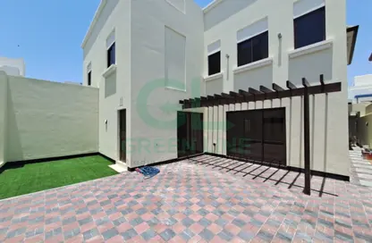Apartment - 4 Bedrooms - 2 Bathrooms for rent in Diyar Al Muharraq - Muharraq Governorate