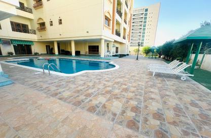Apartment - 2 Bedrooms - 3 Bathrooms for rent in Al Juffair - Capital Governorate