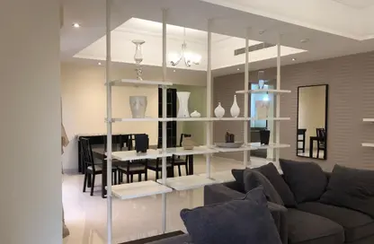 Apartment - 3 Bedrooms - 4 Bathrooms for rent in Mahooz - Manama - Capital Governorate