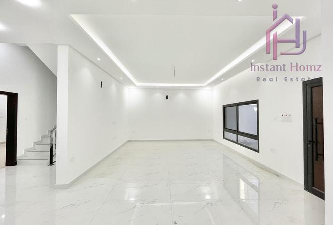 967848 - Property Main Image